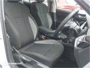 Skoda KAMIQ Hatchback SE Edition - Image 2