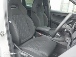 Skoda KAROQ Estate Sportline Edition - Image 2