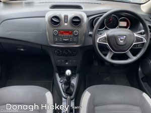 Dacia Sandero Stepway dCi 95 STEPWAY Alternative - Image 2