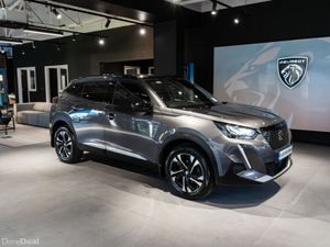 2023 Peugeot 2008 Allure 1.2 100bhp Manual - Image 2