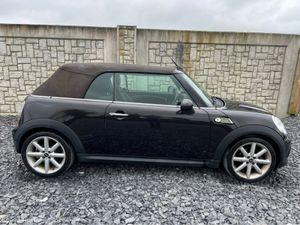 Mini Cooper 1.6 D HIGHGATE CONVERTIBLE - Image 4