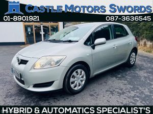 Toyota Auris 1.4 // PETROL // MANUAL - Image 3