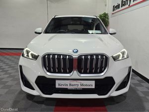 BMW iX1 30 M SPORT X-DRIVE AUTOMATIC **ONE OWNER / - Image 2