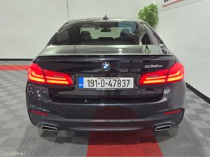 BMW 5-Series 530E M SPORT (PLUS PACK) AUTOMATIC ** - Image 3