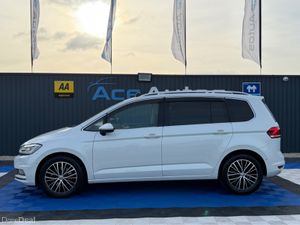 Volkswagen Touran ***DEPOSIT TAKEN*** HIGHLINE PRE - Image 4