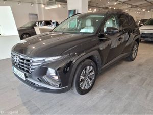 Hyundai Tucson EXECUTIVE HYBRID - 1 Owner - Ivory - Image 3