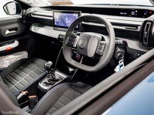 Citroen C3 Plus 1.2 Petrol 100HP - Image 2