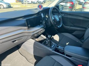 Skoda Octavia OCTAVIA AMB 2.0TDI 115HP - Image 3