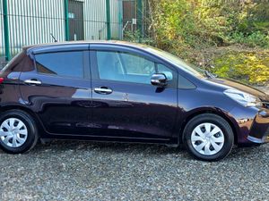 2016 Toyota Yaris Vitz - Image 2