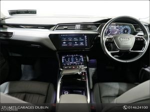 Audi Q8 e-tron Q8 50 SPORT 89kw BATTERY: MAGNET GR - Image 4