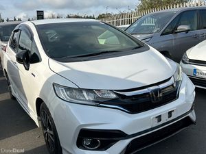 Honda Fit S Sensing - Image 4