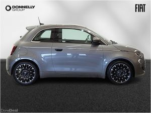 Fiat 500 Electric Hatchback La Prima - Image 4