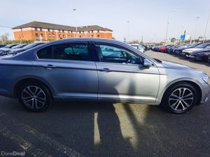 VOLKSWAGEN PASSAT 1.6TDI HIGHLINE - Image 4