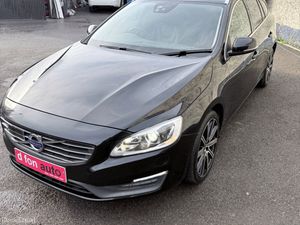 Volvo V60 2.0 Petrol SE LUX AUTO Low KMs - Image 4