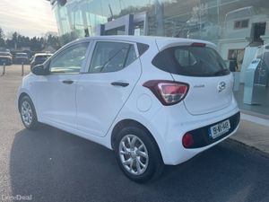 Hyundai i10 1.0 Petrol - Image 4