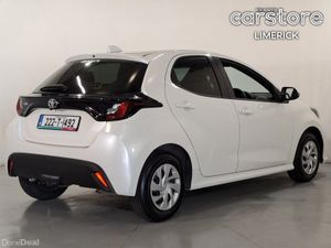 Toyota Yaris 1.0 5Dr Aura - Image 3