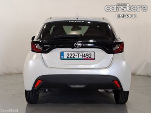 Toyota Yaris 1.0 5Dr Aura - Image 4