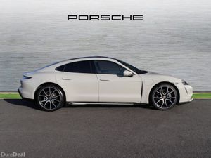 Porsche Taycan Taycan - Image 4