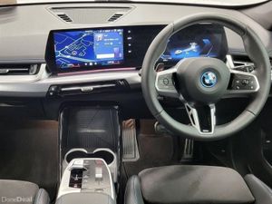 BMW iX1 eDrive20 M Sport - Image 4