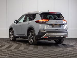 242 Nissan X-Trail e-Power 7 Seater - Image 4