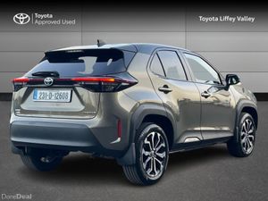 Toyota Yaris Cross YARIS CROSS LUNA SPORT - Image 2