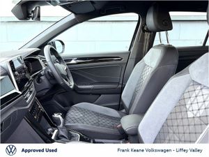 Volkswagen T-Roc R-LINE 75 AUTO 1.5 TSI D7F 150HP - Image 4