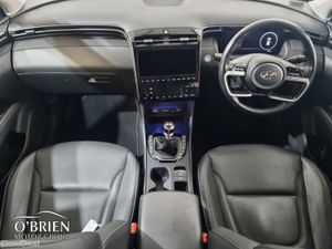 Hyundai Tucson 2WD Executive Plus - Image 2