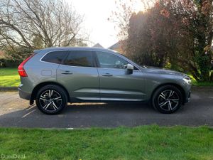 Volvo XC60 2019 R-Design - Image 2