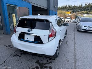 2016 Toyota Aqua Hybrid Automatic Modelisa - Image 4