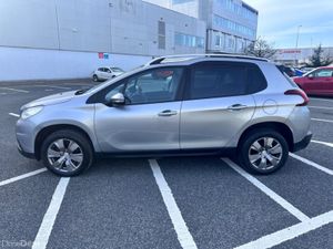 Peugeot 2008 1.6 HDI, ACTIVE MODEL, LOW MILES, FIN - Image 4