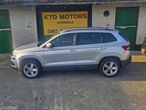 2020 Skoda Karoq 1.6d se - Image 2