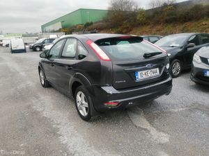 Ford Focus 2010 - Image 3