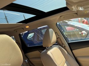 Nissan X-Trail, 72000 kms 7 seater - Image 4