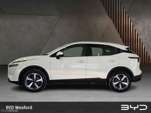 Nissan Qashqai 1.3 PET MILD HYBRID SV PREMIUM - Image 4