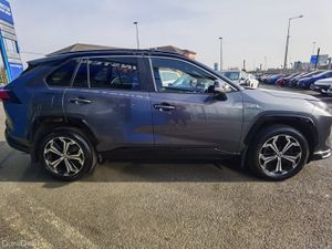 TOYOTA RAV4 2.5 DYNAMIC AWD AUTOMATIC PHEV - Image 4