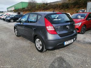 Hyundai i30 2011 - Image 4