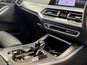 2022 BMW X5 M Sport X-Drive M Performance 45E FSH - Image 4