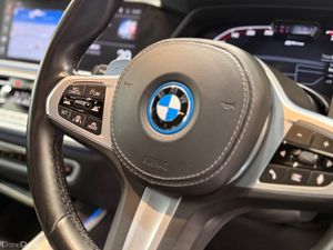 2022 BMW X5 M Sport X-Drive M Performance 45E FSH - Image 3