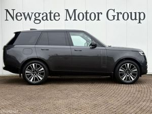 Land Rover Range Rover AUTOBIOGRAPHY - Image 4