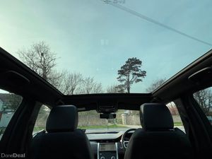 Land Rover Discovery Sport URBAN EDITION P300E PAN - Image 3