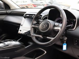 Hyundai Tucson 2WD Comfort Plus HEV Auto, Low Mile - Image 4