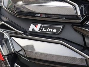 Hyundai Tucson Tucson Platinum N-Line PHEV Auto - Image 3