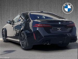 BMW M5 M5 Saloon - Image 2