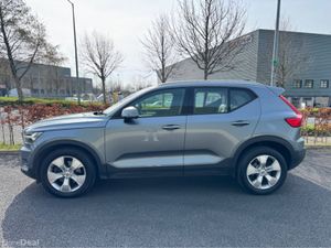 Volvo XC40 D4 AWD *LOW MILEAGE* - Image 2