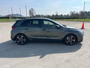 Hyundai i30 I 30 NLINE 5DR PETROL - Image 2