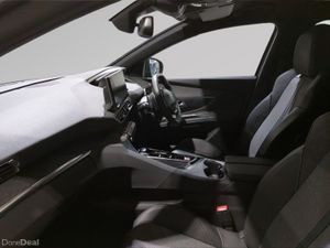 Peugeot 3008 1.2 PureTech 130bhp Auto 6.4 Allure - Image 3