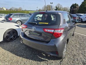 Toyota Yaris Icon - Image 4