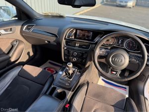 Audi A4 LOW MILES S-LINE AUDI A4 - Image 3