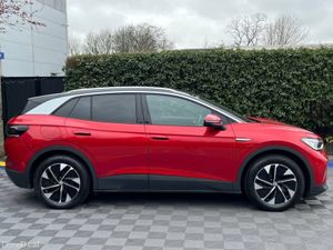 Volkswagen ID.4 PURE 52KWH // VERY LOW MILEAGE // - Image 3