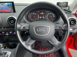 Audi A3 S-LINE PACK 1.4 TFSI // 19” DIAMOND CUT S- - Image 4